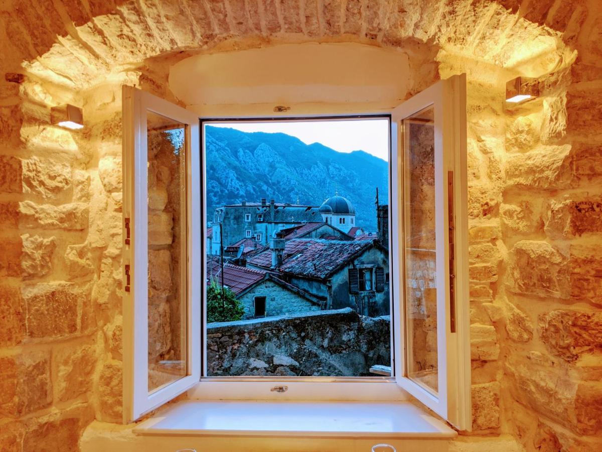 Romantic Rooftop View Hideaway- Old Town Nr 404 Leilighet Kotor Eksteriør bilde